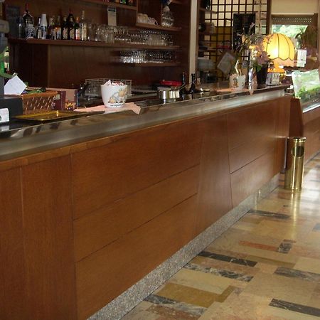 Albergo Ristorante Cima I Pra' Ponte nellʼAlpi Kültér fotó